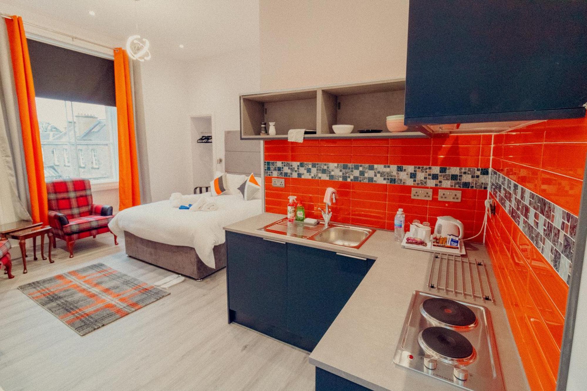 Mayfield Suites EDI Exterior foto
